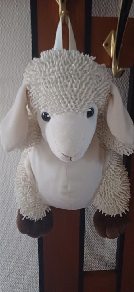 Rugzakje in vorm van schaap, Ophalen
