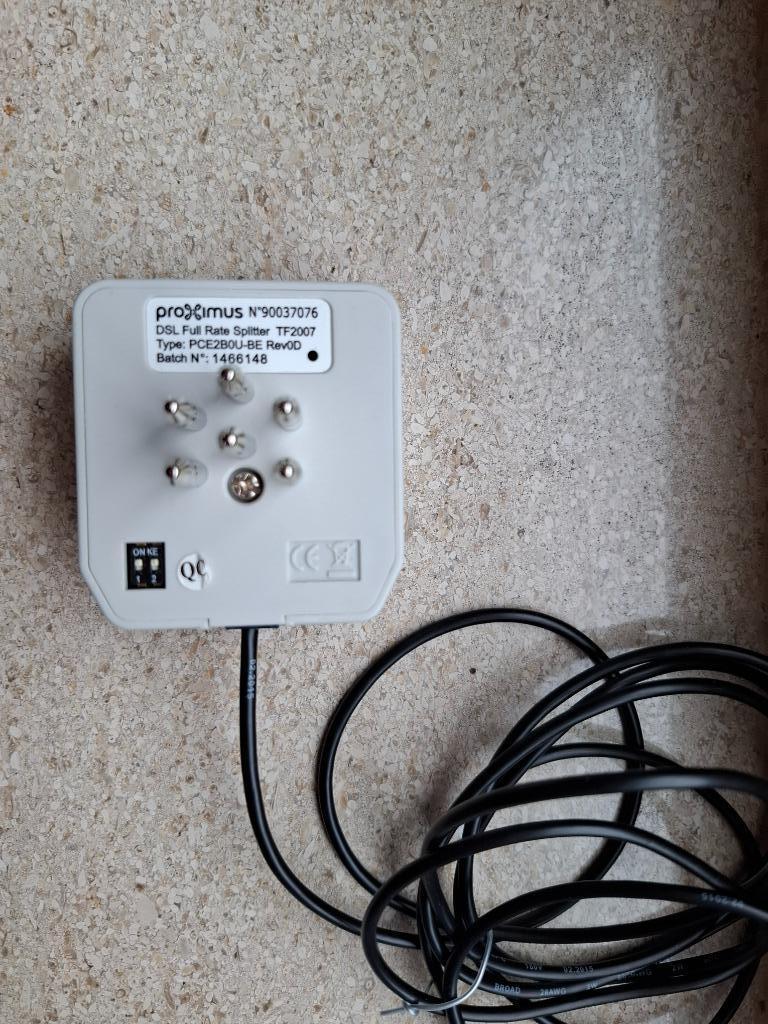 Proximus DSL Full Rate Splitter, met een kabel van 2 meter, Computers en Software, Ophalen of Verzenden, Zo goed als nieuw, Router