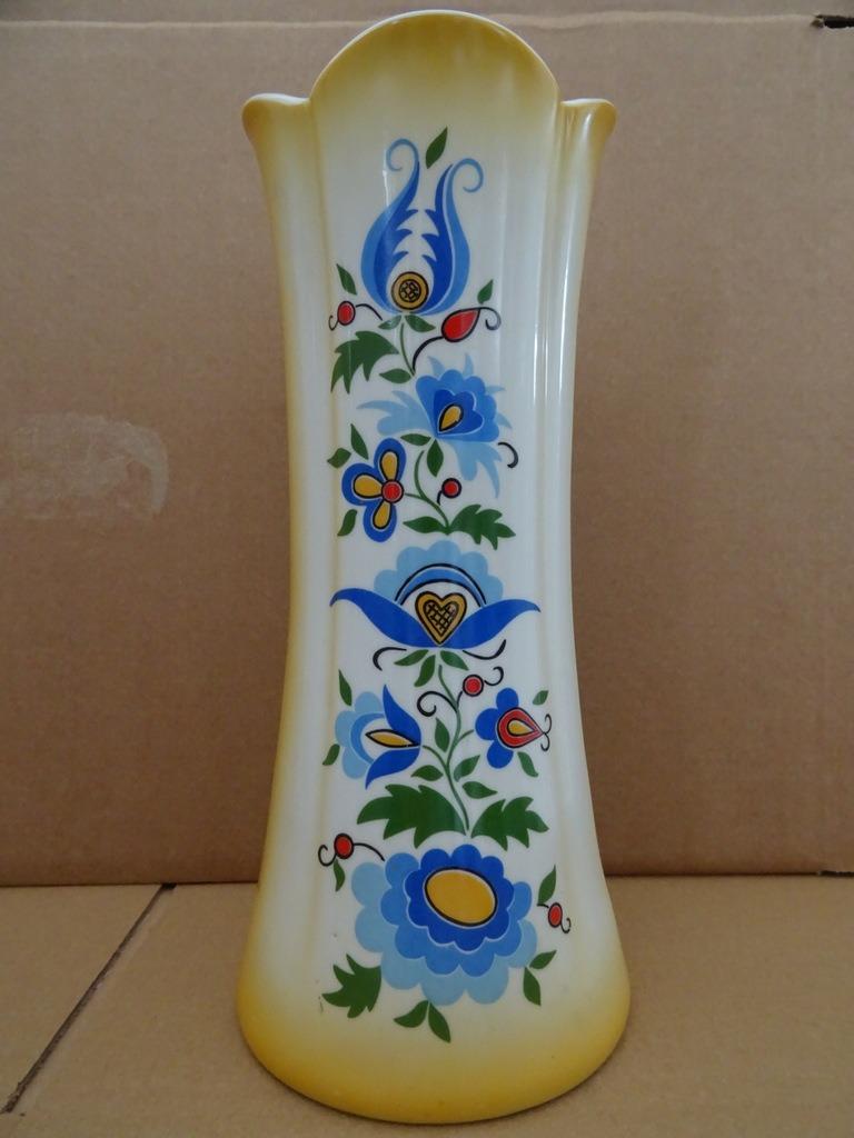 Vaas vintage vaas aardewerk vaas grote vaas Lubiana Poland, Geel, Aardewerk of Porselein, Ophalen of Verzenden, Zo goed als nieuw