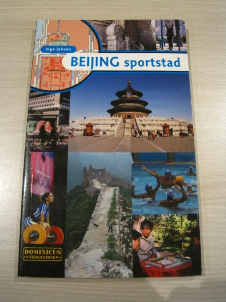 Dominicus Stedengids Beijing sportstad - Inge Jansen, Boeken, Reisgidsen, Gelezen, Reisgids of -boek, Azië, Overige merken, Ophalen of Verzenden