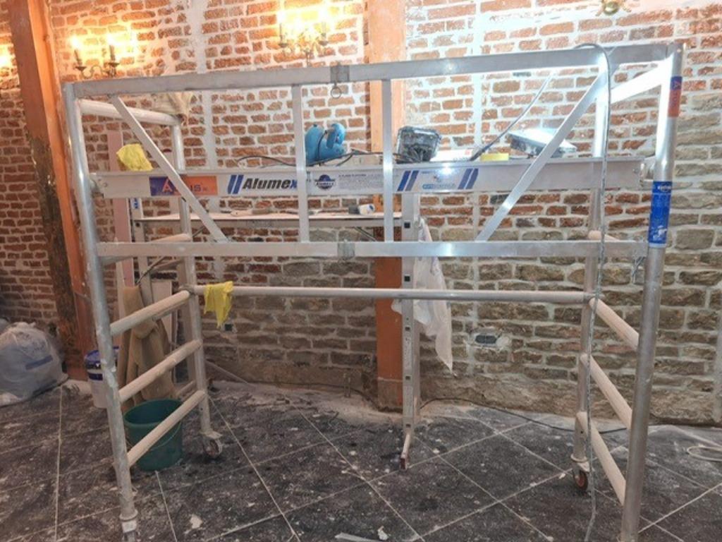 Fauteuil roulant à louer, Enlèvement, Comme neuf, Échafaudage fixe ou roulant, 2 à 5 mètres