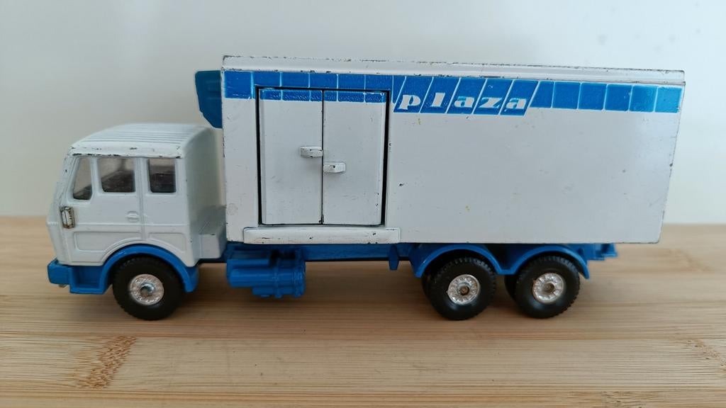 Camion réfrigéré Mercedes Play Art., Enlèvement ou Envoi, Utilisé, Bus ou Camion