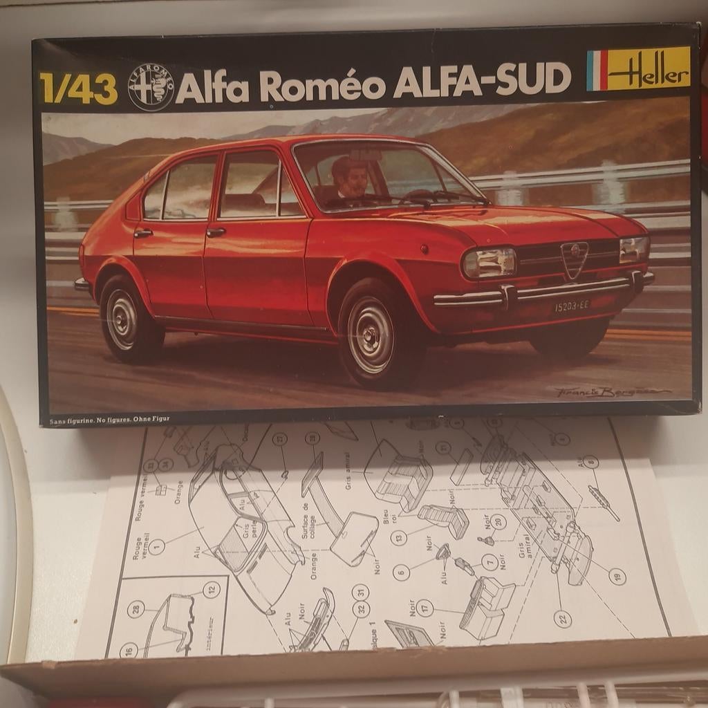 Kit HELLER 1/43 ALFASUD N 182 *CARROSSERIE PEINTE *VINTAGE*, Voiture, Comme neuf, Enlèvement, Heller