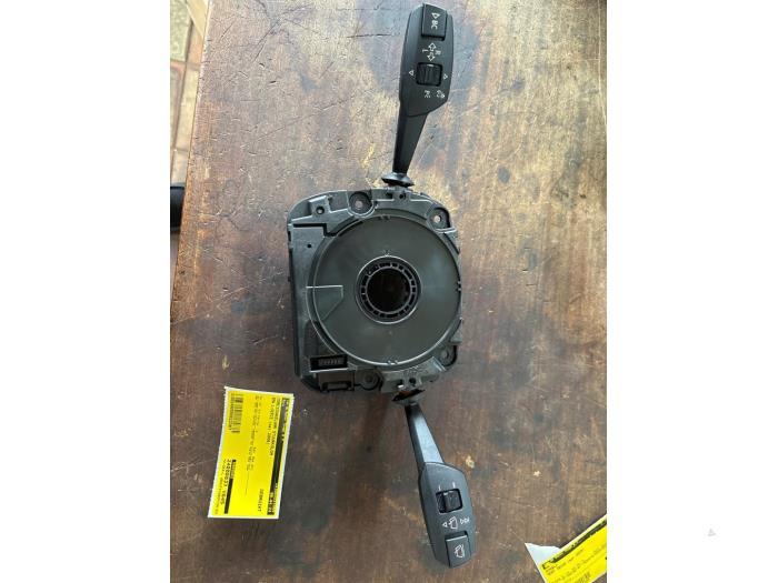 Commutateur combi colonne de direction d'un BMW 1-Serie, -, 3 mois de garantie, Utilisé, -