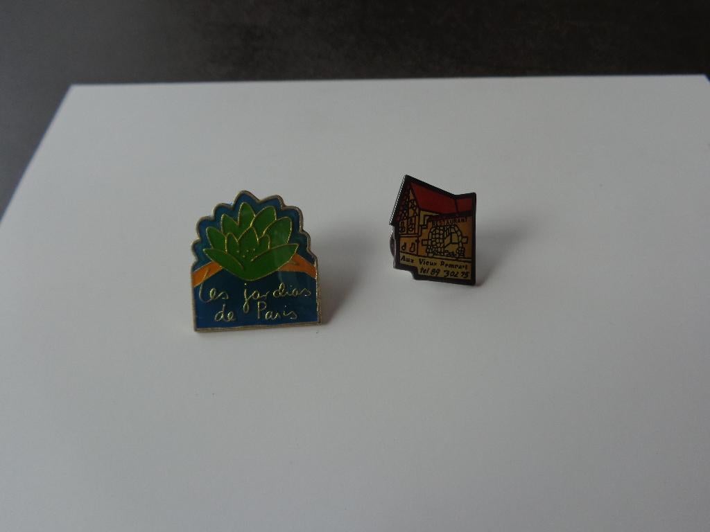 2 pin's "Made in France", Collections, Broches, Pins & Badges, Enlèvement