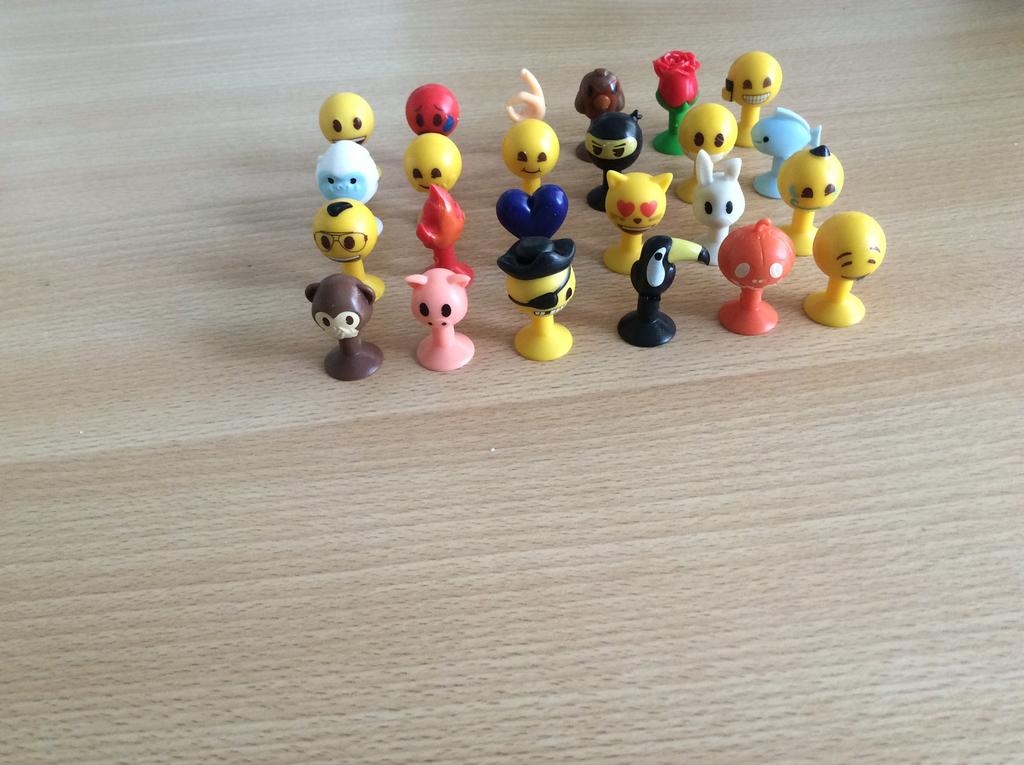 Volledige set emoji’s 2021, Collections, Enlèvement ou Envoi