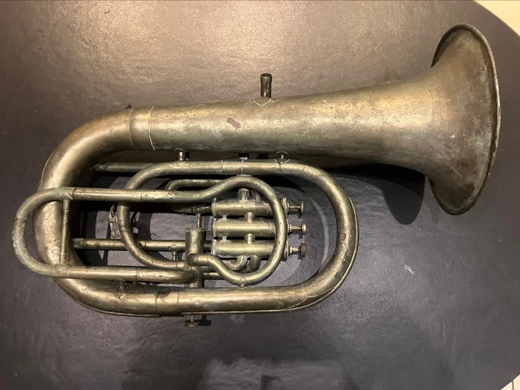 Ttompette , baritone Mahillon, Musique & Instruments, Enlèvement