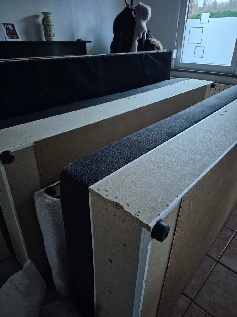 Lit 2 personnes boxtring  200×220, Maison & Meubles, Chambre à coucher | Lits, Enlèvement
