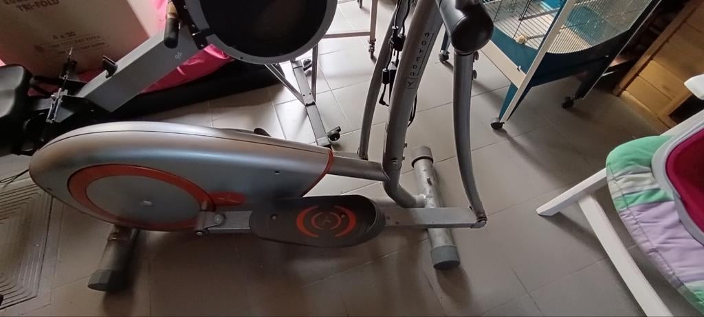 Fitness stepper  - crosstrainer, Sport en Fitness, Ophalen, Gebruikt, Buik, Stepbank