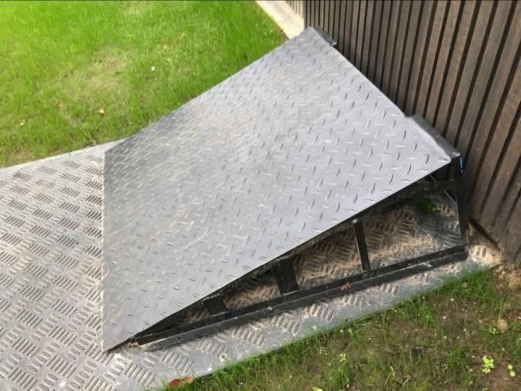Oprijplaat Rijplaat invalide oprij plateau oprijden rolstoel, Auto diversen, Autogereedschap, Ophalen