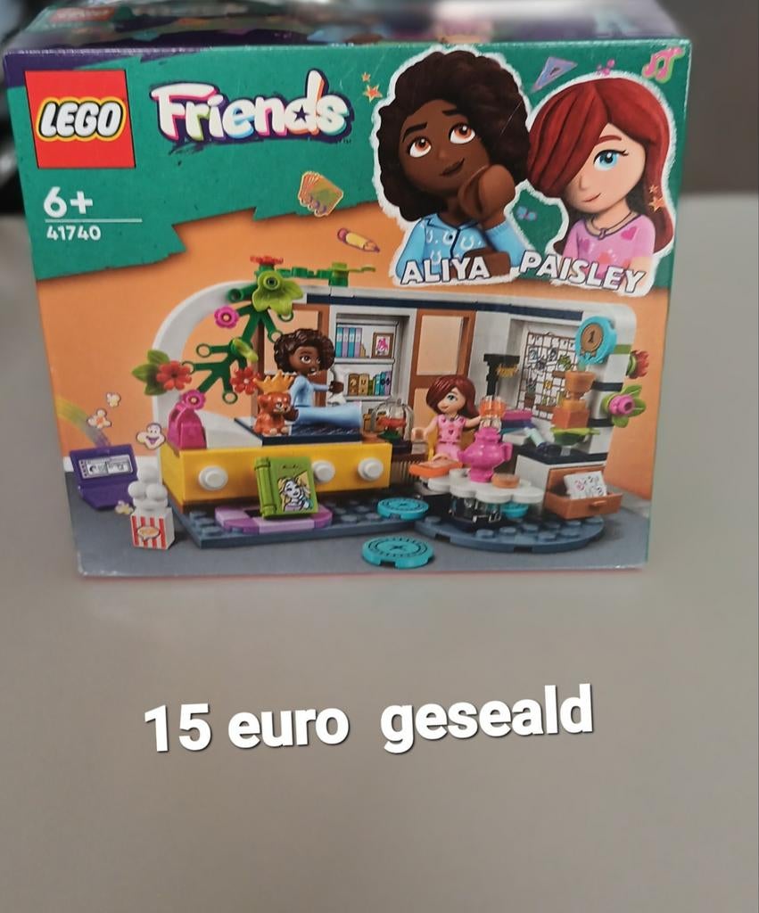 Lego friends nr 41740 geseald, Ophalen of Verzenden, Zo goed als nieuw, Lego