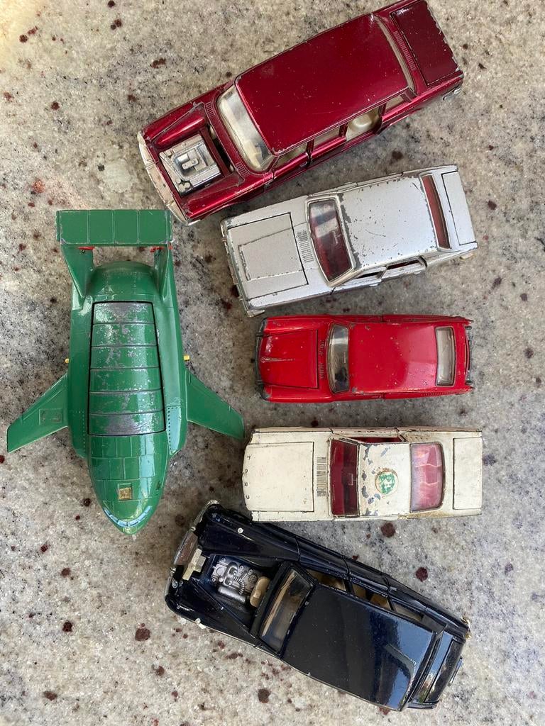 Oude speelgoedauto’s en vliegtuig, Kinderen en Baby's, Speelgoed |Speelgoedvoertuigen, Ophalen of Verzenden, Gebruikt