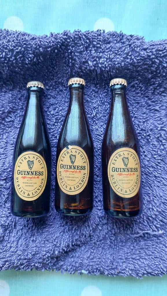 Petites mini-bouteilles Guinness vintage, Enlèvement ou Envoi, Bouteille(s)