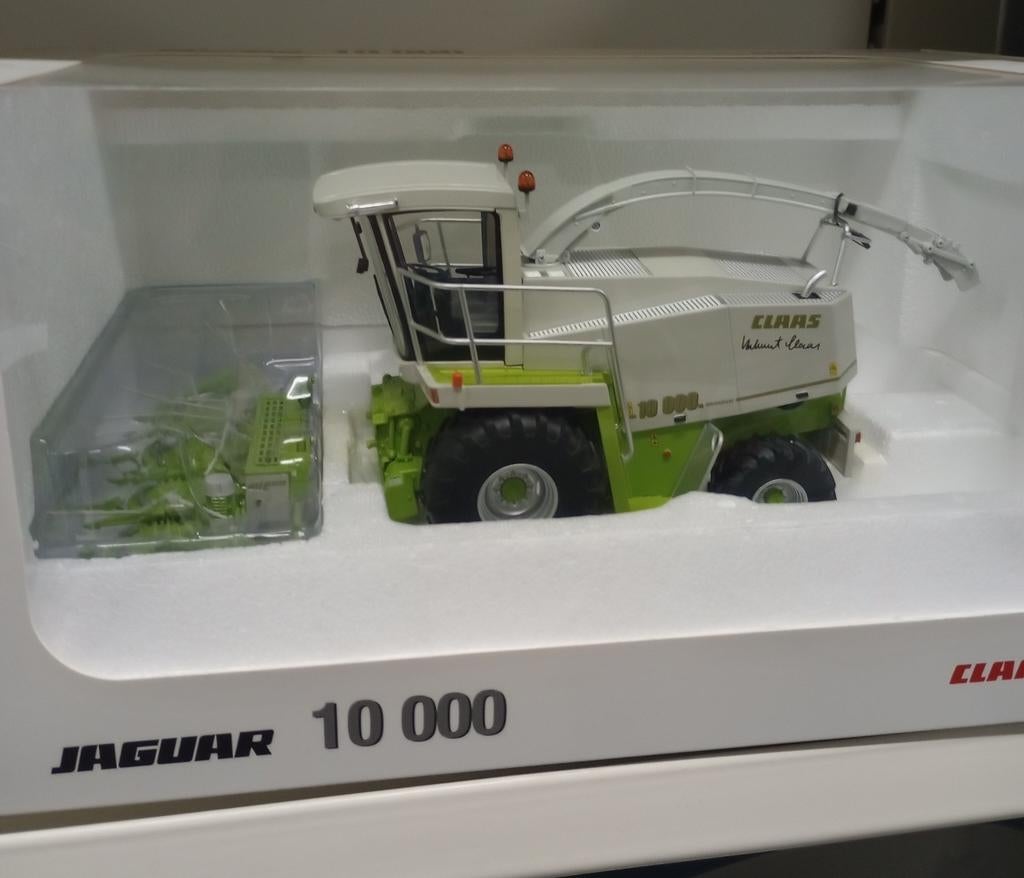 Claas jaguar 10000 1:32 !Nieuw in doos!, Ophalen of Verzenden