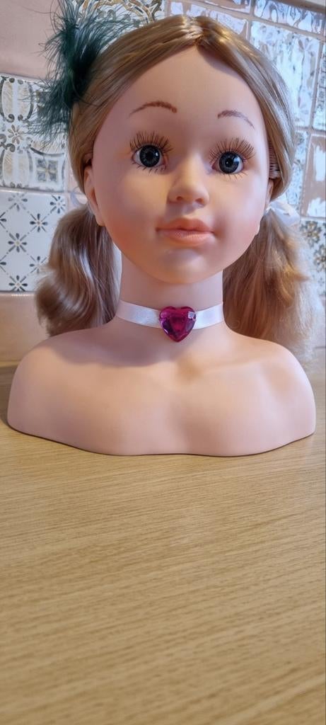 Schminkpop Sophia, Kinderen en Baby's, Speelgoed | Poppen, Ophalen, Gebruikt