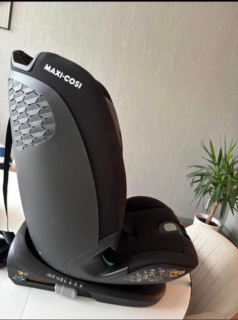 Siege auto Titan Plus i-Size, Enlèvement ou Envoi, Comme neuf