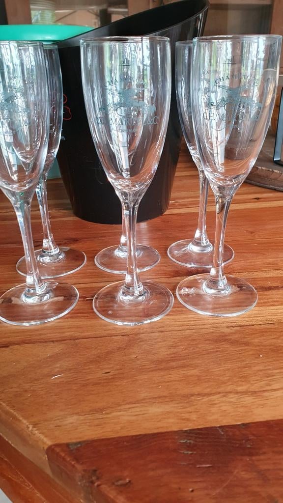 Verres à Champagne CH Martel, Enlèvement ou Envoi
