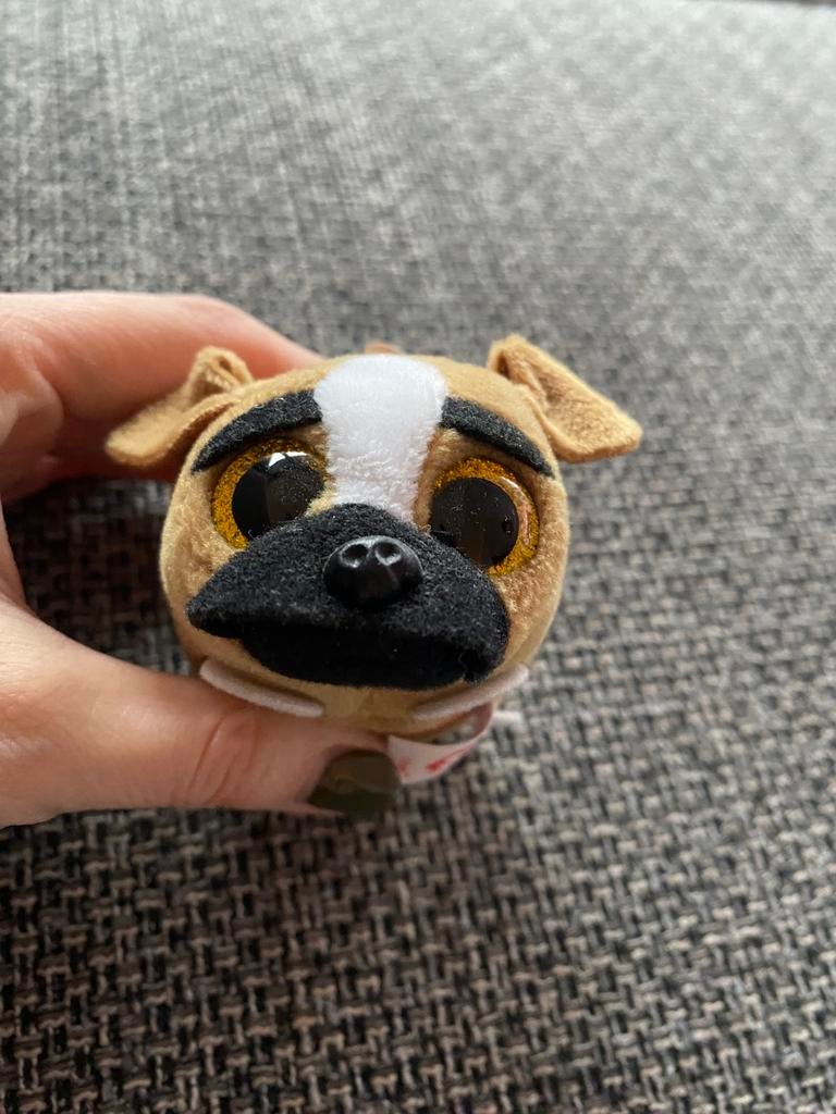 Peluche tsum tsum carlin, Ophalen of Verzenden, Nieuw, Hond