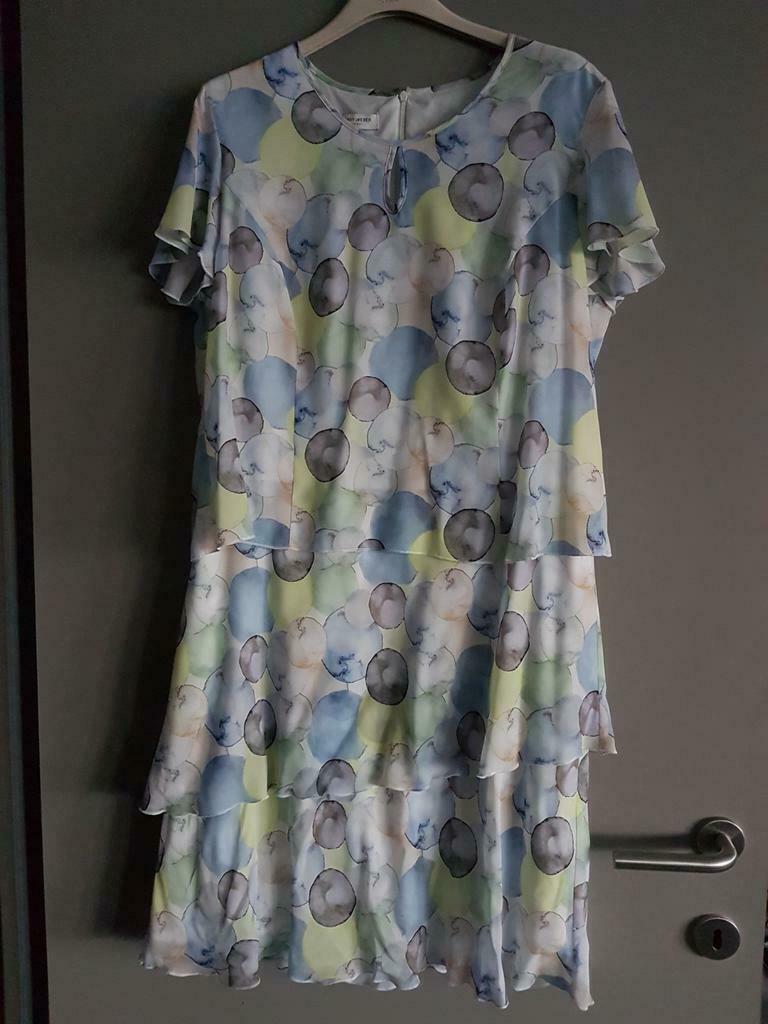Zomerjurk van Gerry Weber maat 44, Vêtements | Femmes, Robes, Taille 42/44 (L), Enlèvement ou Envoi, Autres couleurs, Comme neuf
