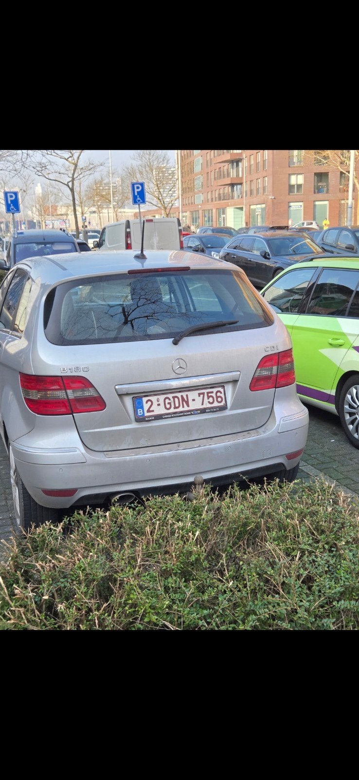 mercedes bklasse EXPORT, Auto's, Mercedes-Benz, Zwart, Leder en Stof, Diesel, 5 deurs