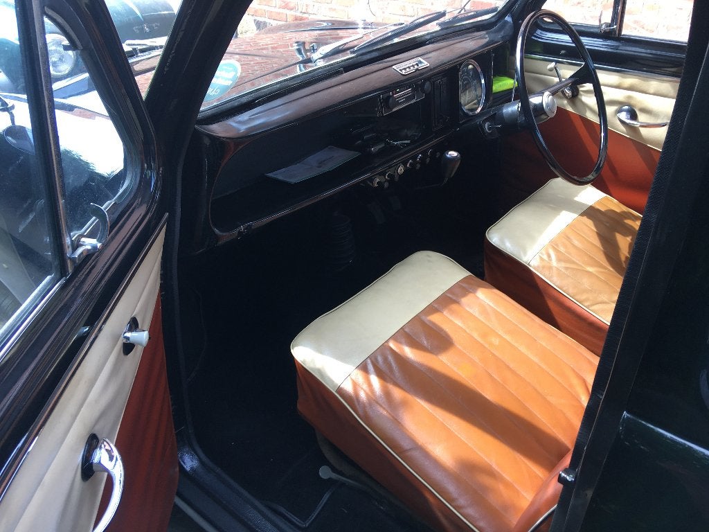 Standard 10, Auto's, Achterwielaandrijving, Overige modellen, Zwart, Bruin