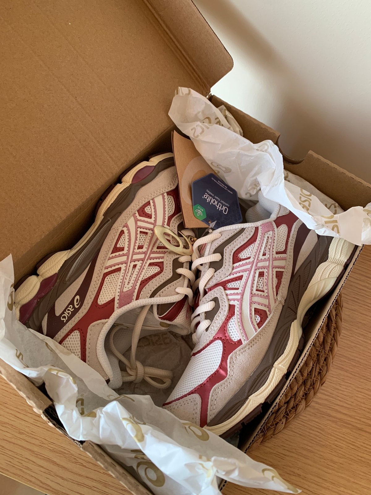 ASICS GEL-NYC Cream Sweet Pink rose beige 37 neuves, Neuf, Enlèvement ou Envoi, Rose, Sneakers et Baskets