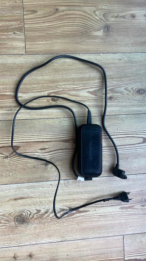 Shimano oplader bike43, Vélos & Vélomoteurs, Enlèvement, Comme neuf