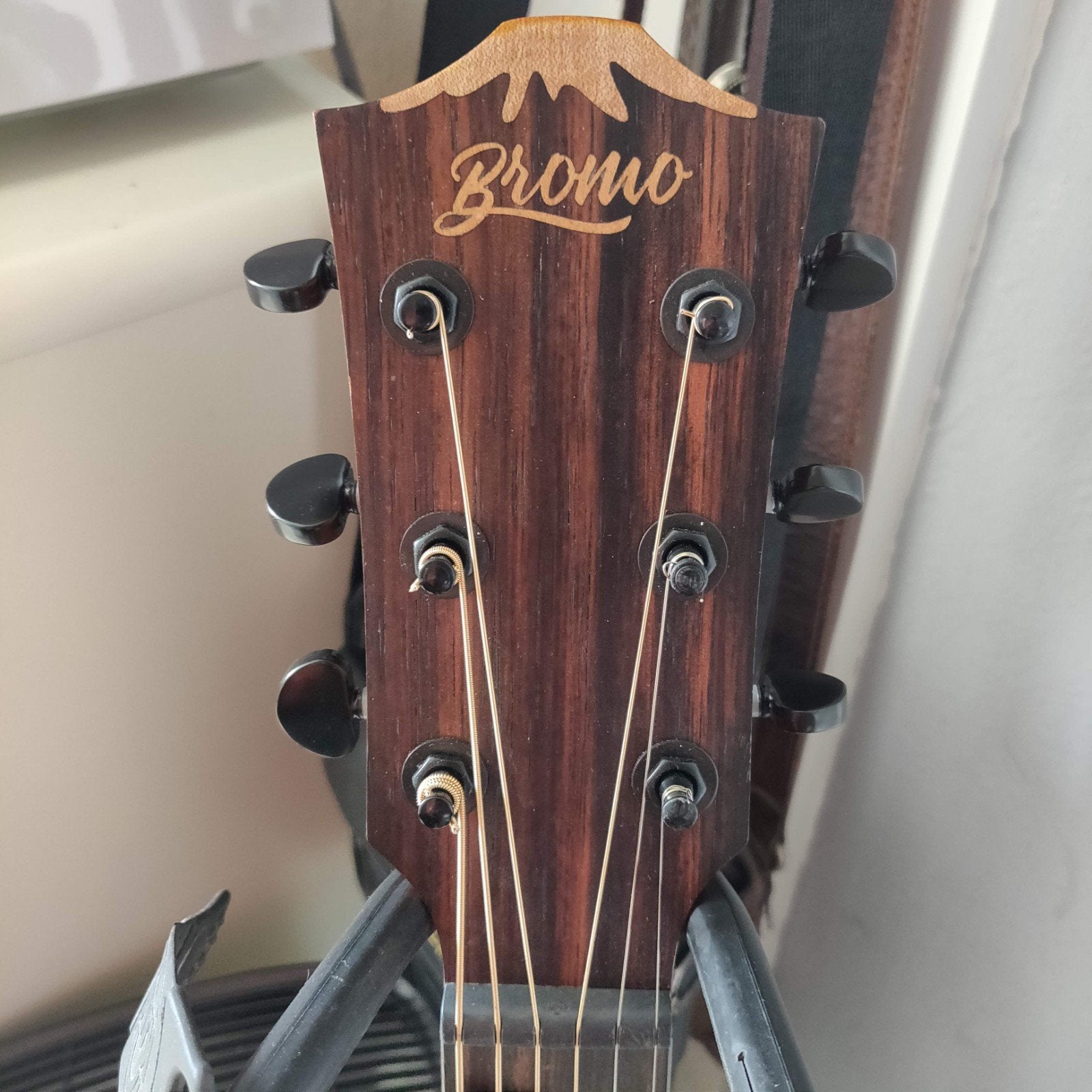 nieuwe Bromo gitaar, Muziek en Instrumenten, Snaarinstrumenten | Gitaren | Bas, Ophalen