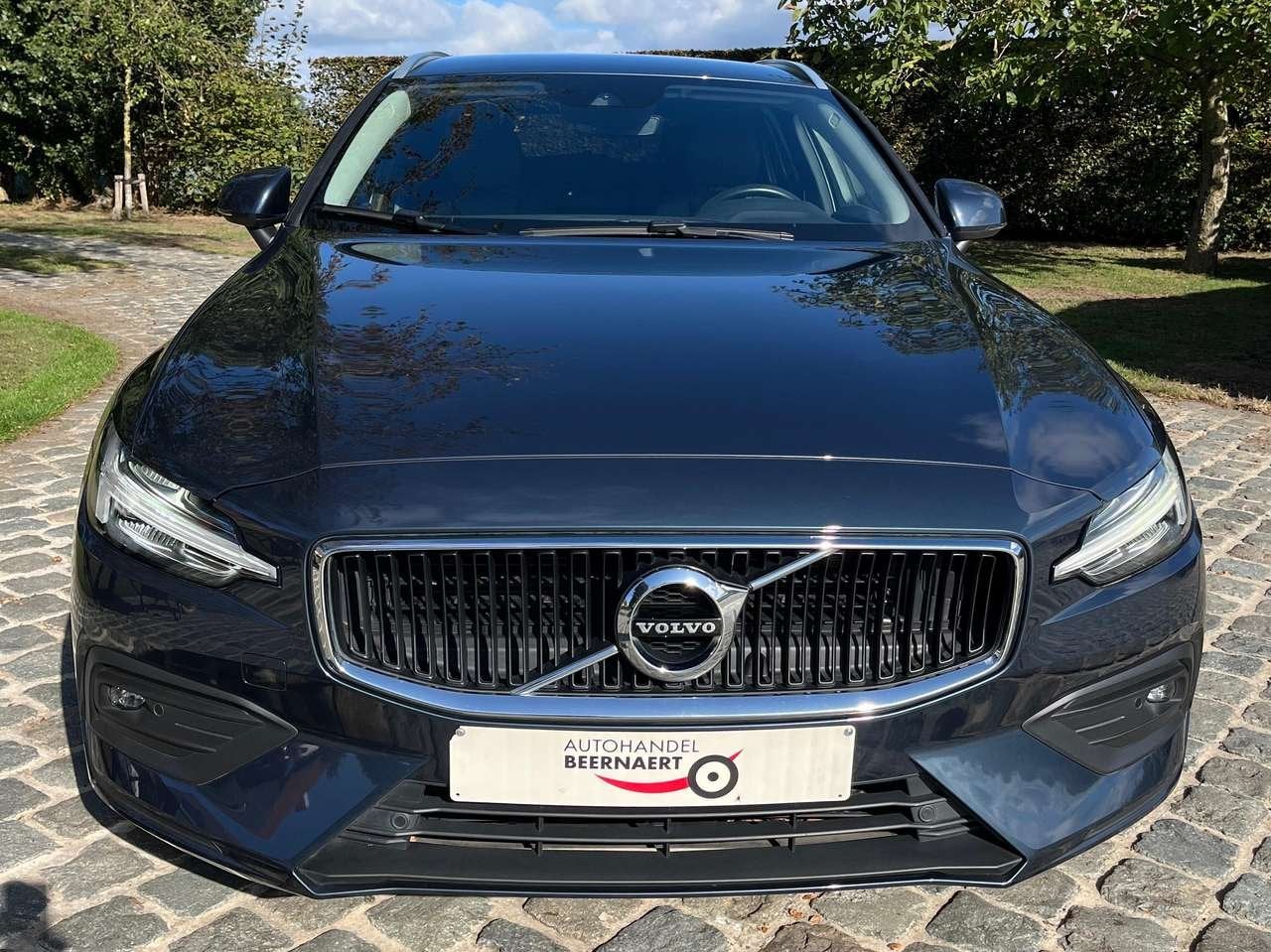 Volvo V60 2.0 B3 MHEV Geartronic/1eignr/72600km/Carplay/Cam, Auto's, 0 min, 139 g/km, Zwart, 1969 cc