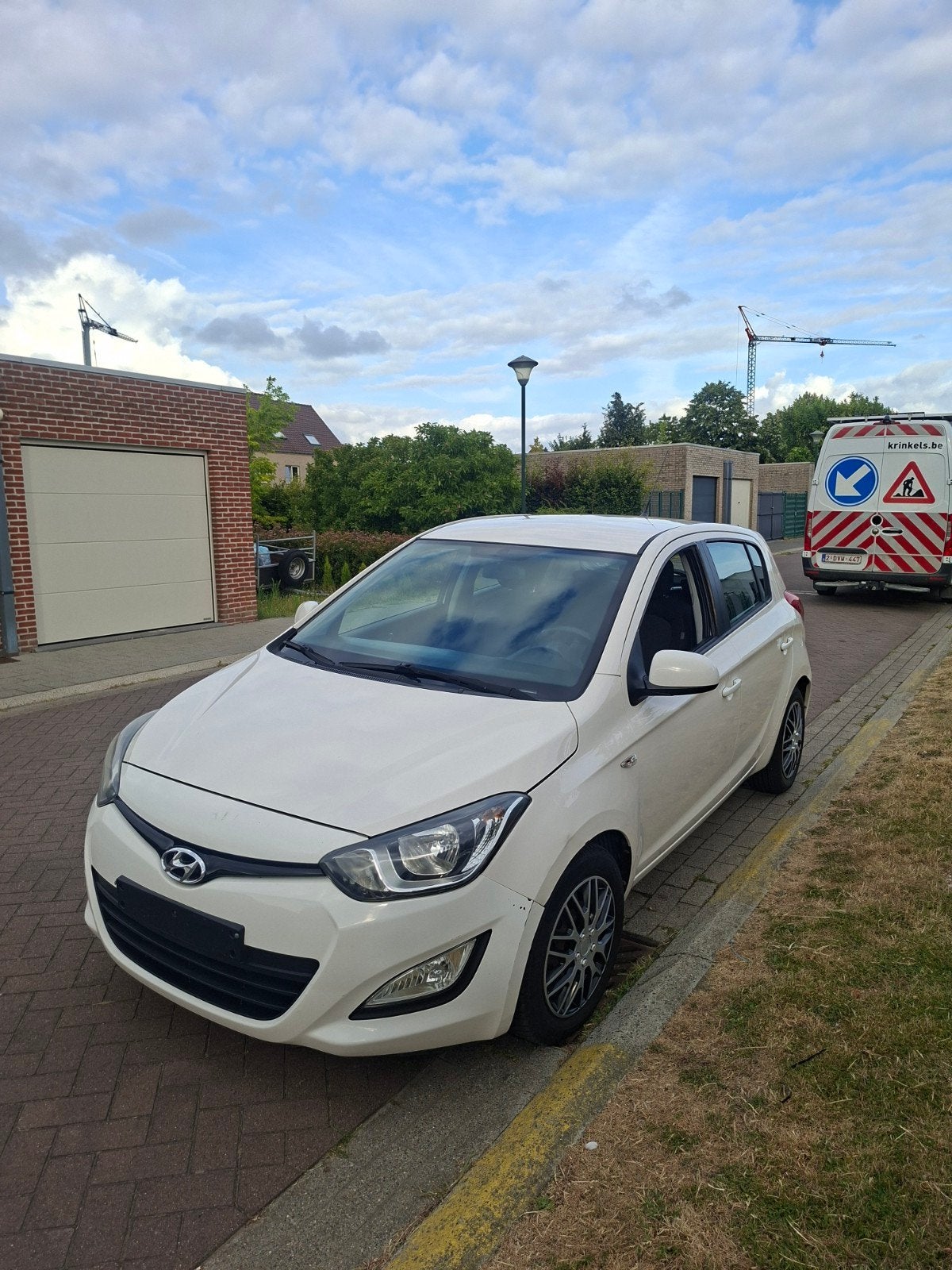 Hyundai i20 benzine 1,4L benzine, Voorwielaandrijving, Stof, Zwart, 4 cilinders