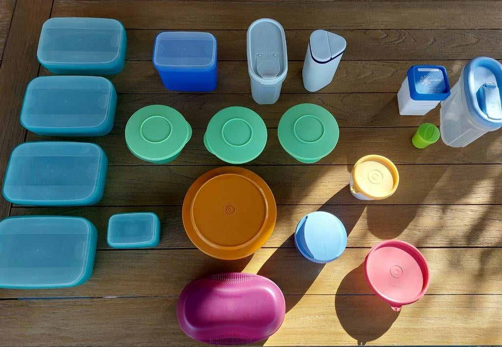 Lot Tupperware, Enlèvement