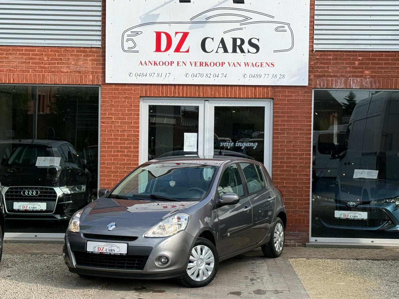 RENAULT CLIO 1.5DCI 86CH |CLIME | RADIO CD|1ER PROPRIÉTAIRE, Autos, Renault, Argent ou Gris, Achat, 63 kW, Entreprise
