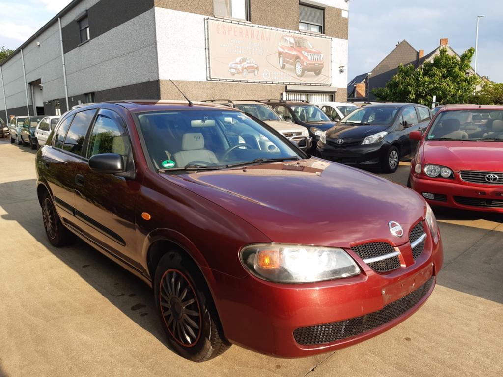 Almera tino 1,5 acenta met airco, Auto's, Nissan, Almera, 5 deurs, Particulier, Te koop