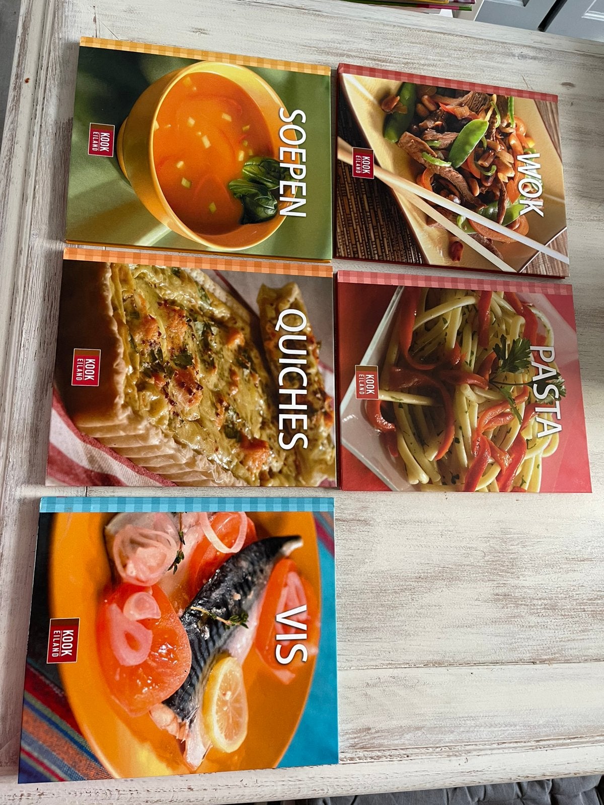 Kookeiland kookboeken set van 5, Boeken, Ophalen, Zo goed als nieuw