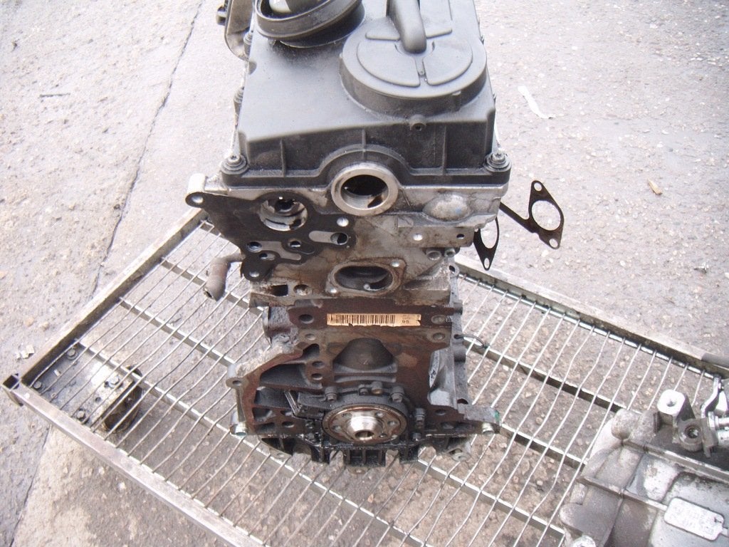 Moteur AZV Nu LEON A3 JETTA SEAT TOURAN SKODA AUDI ALTEA, Verzenden, Gebruikt, Overige automerken