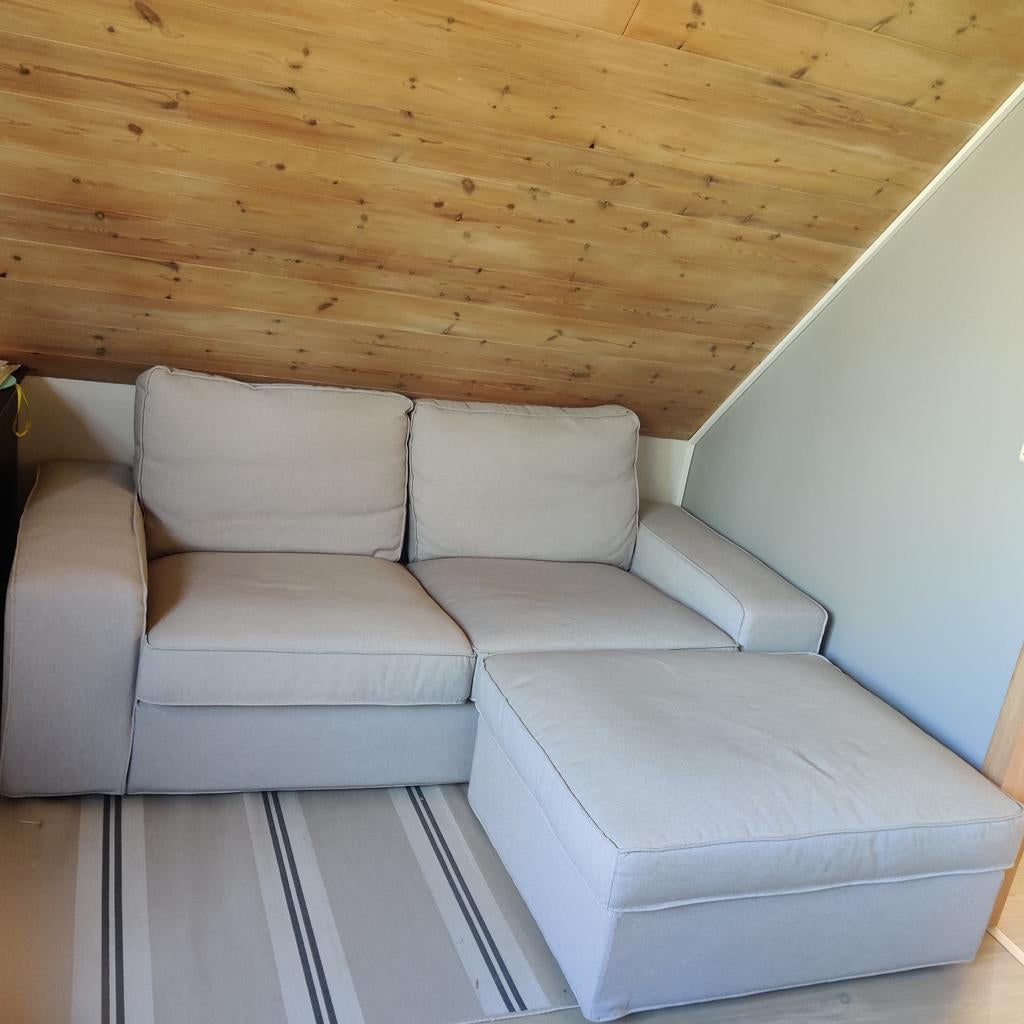 Zetel en voetenbank met opbergruimte - zeer goed onderhouden, Ophalen