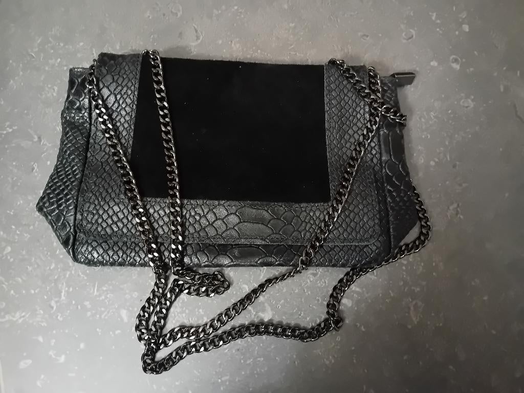 Zwart schoudertasje met croco echt leder !, Handtassen en Accessoires, Ophalen, Nieuw, Zwart, Schoudertasje