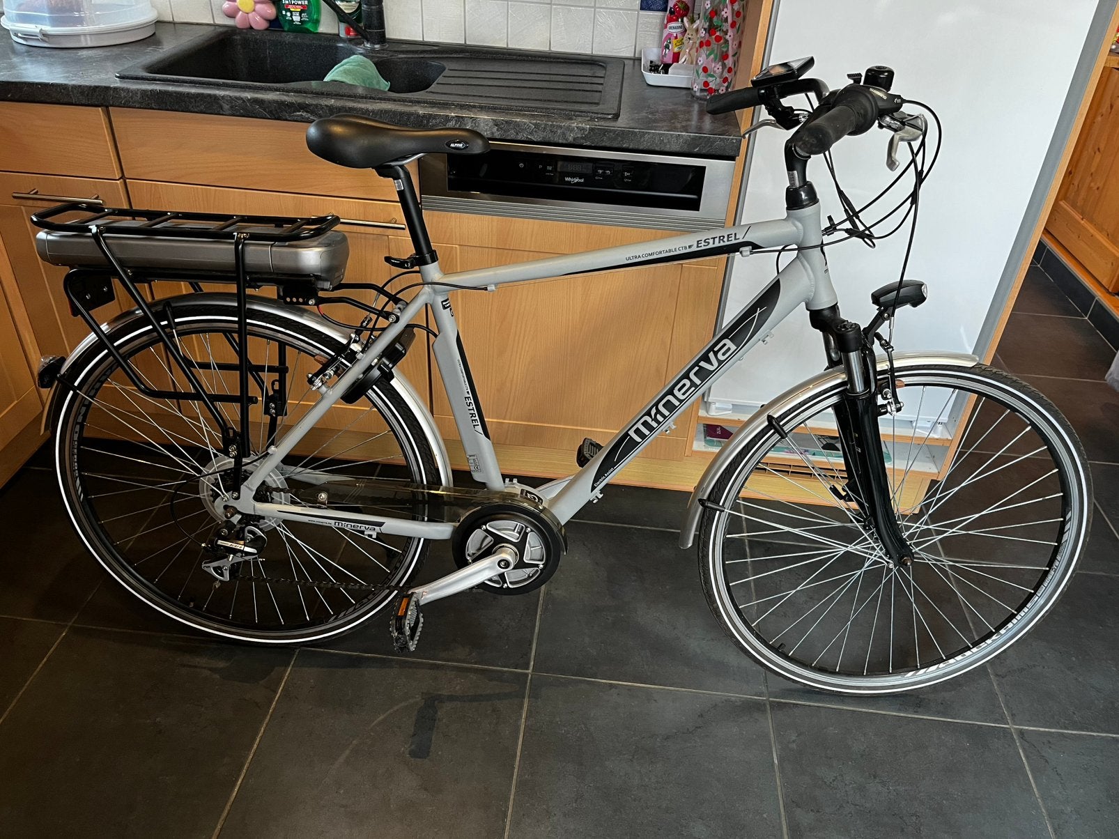 Vélo electrique (neuf, 98kms!!), Enlèvement, Comme neuf