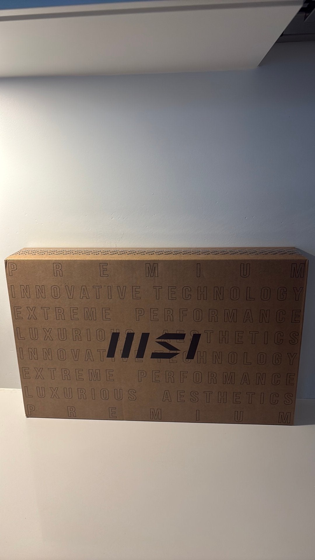 MSI Katana A17 AI B8VF NIEUW, Qwerty, Nieuw, Ophalen of Verzenden, Gaming