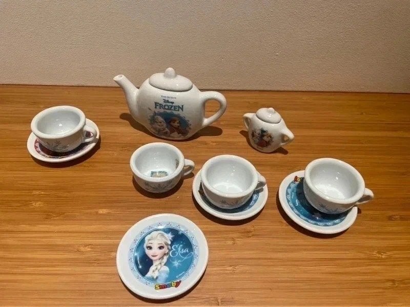 Set de vaisselle à thé Reine des Neiges, Enfants & Bébés, Enlèvement ou Envoi, Utilisé