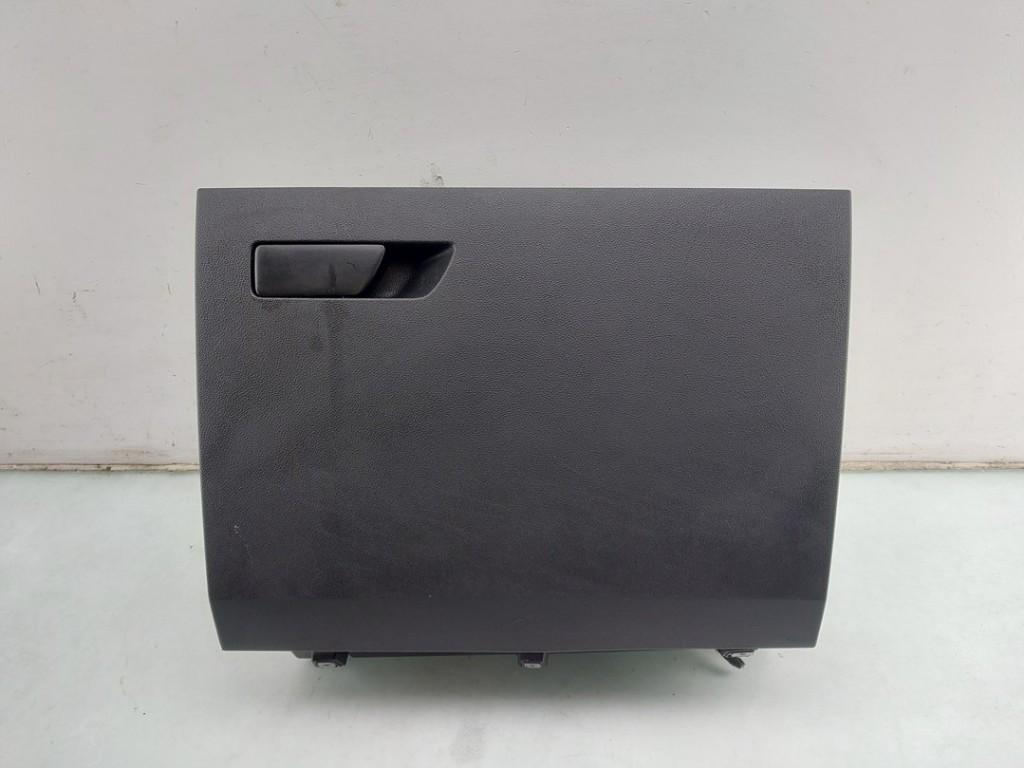 DASHBOARDKASTJE Seat Leon (5FB) (01-2012/08-2020), Dhr. J. Ham, Gebruikt, Administratie@autoham.nl, Seat