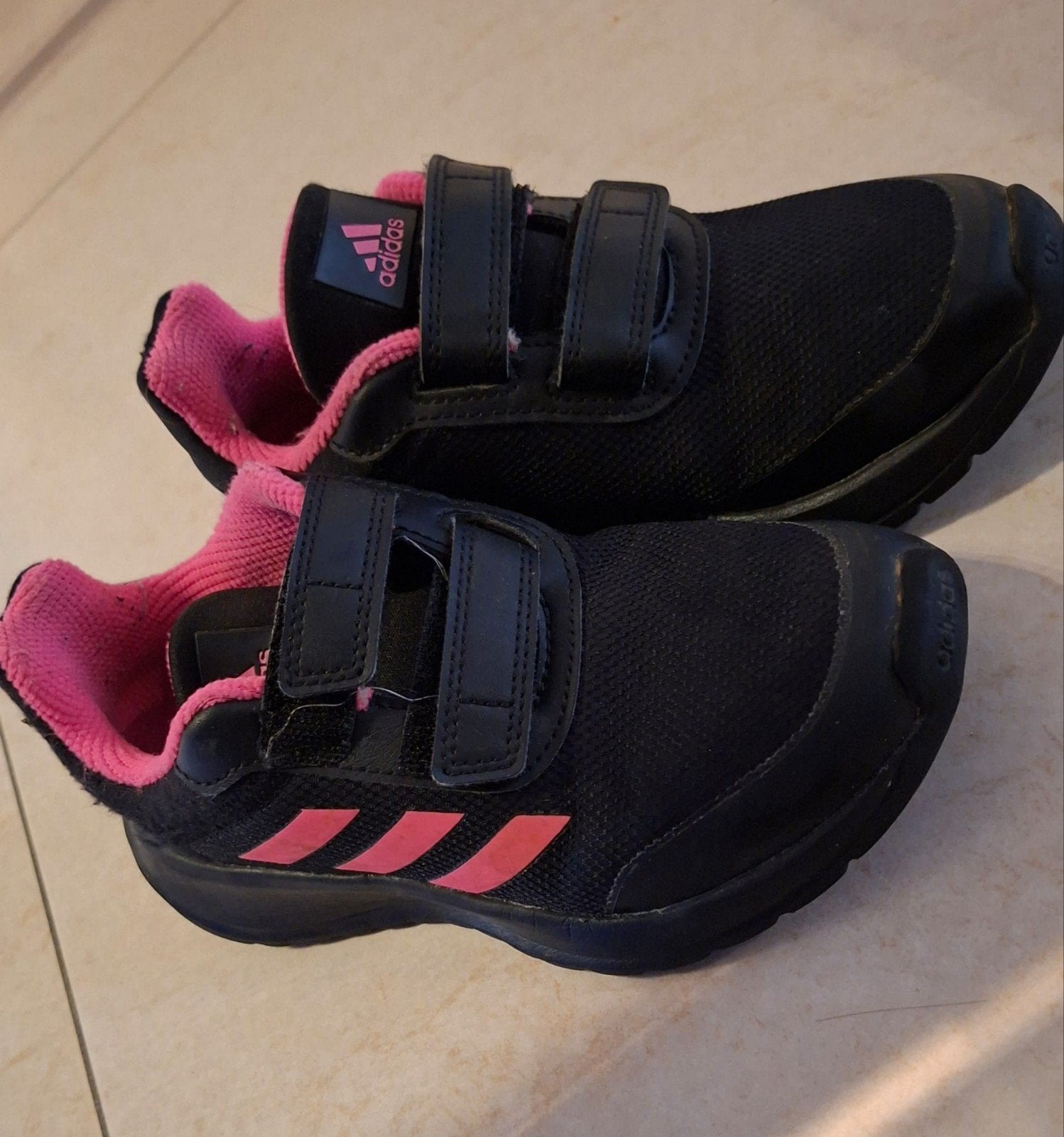 Adidas schoenen maat 31, Sports & Fitness, Hockey, Enlèvement ou Envoi, Chaussures
