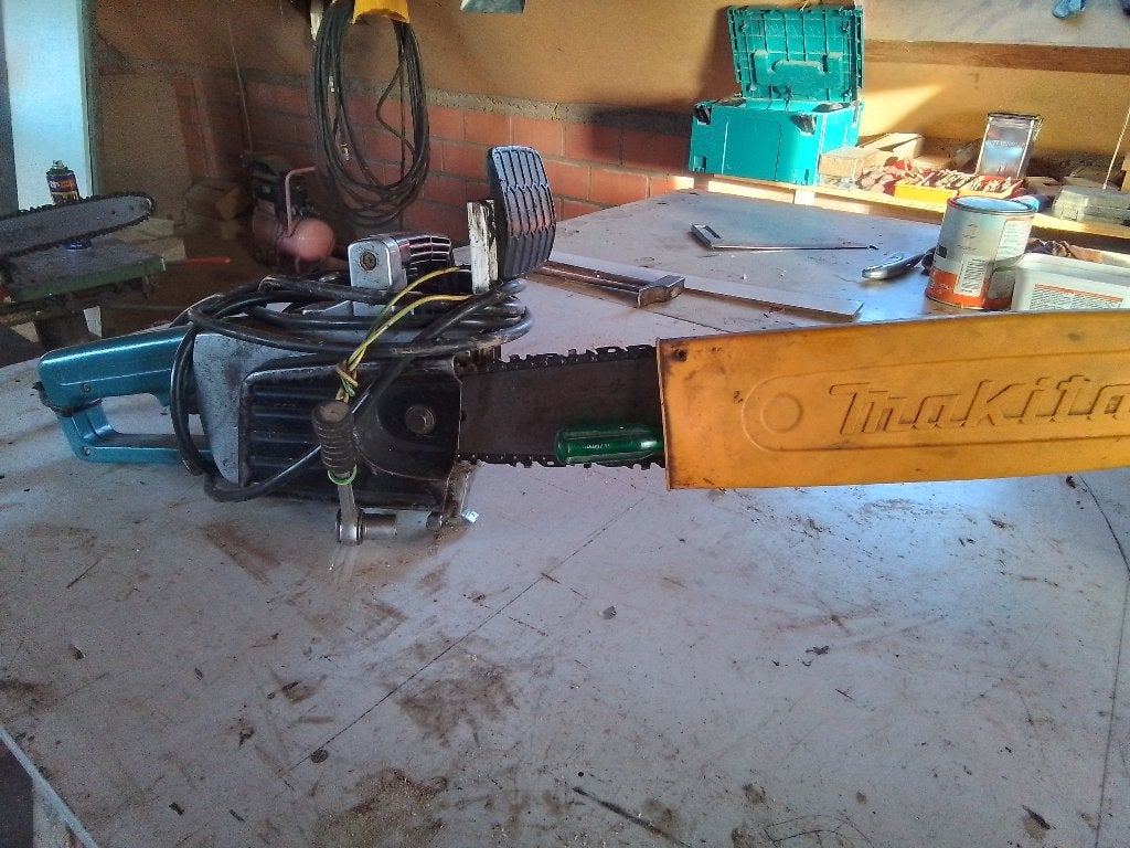 Kettingzaag, Bricolage & Construction, Outillage | Scies mécaniques, Enlèvement, Utilisé, Tronçonneuse, Makita
