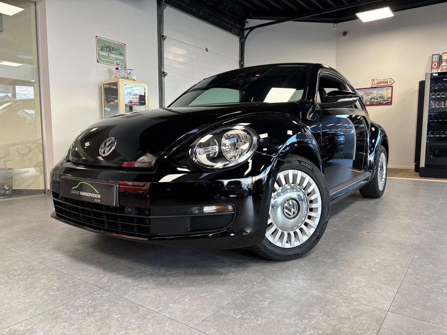 Volkswagen Beetle Beetle 1.2 TSI (bj 2016), 105 pk, Gebruikt, 4 cilinders, Zwart