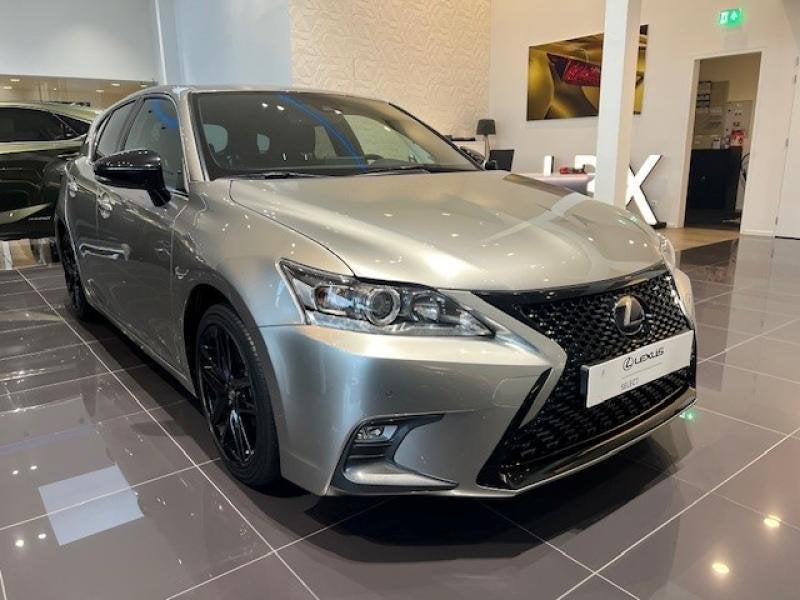 Lexus CT-H Black Line, Autos, Argent ou Gris, Achat, Euro 6, Entreprise