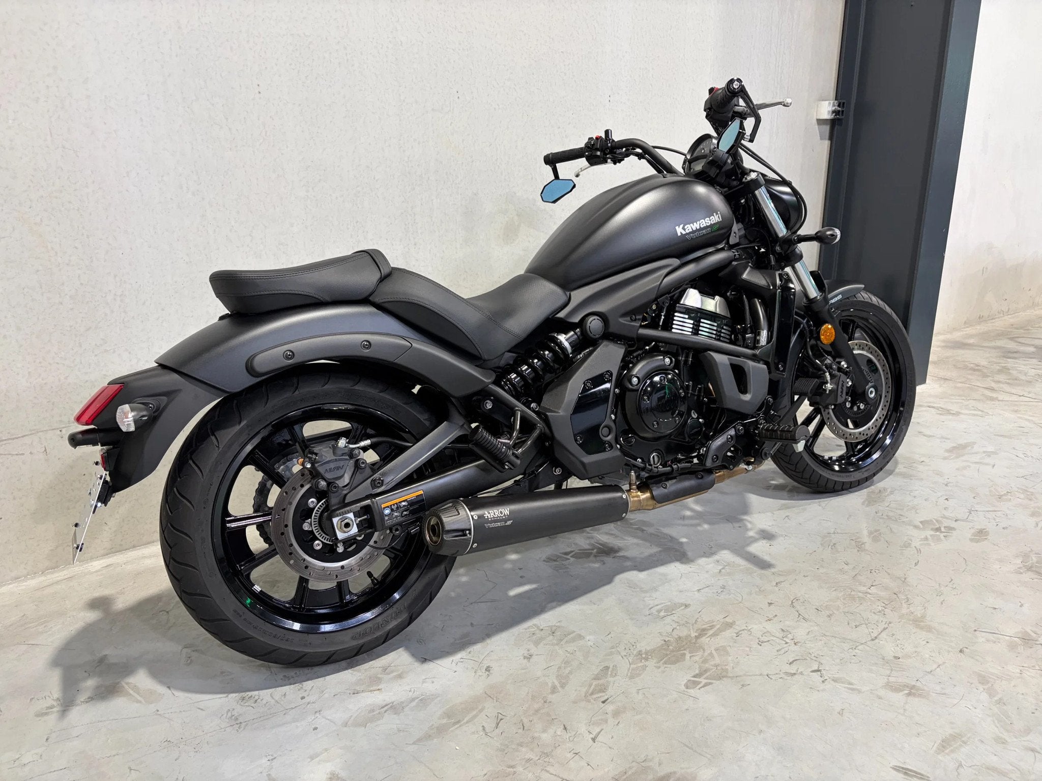 Kawasaki Vulcan S als nieuw met Arrow uitlaat (bj 2026), Motoren, Chopper, Meer dan 35 kW, Handgeschakeld, 650 cc