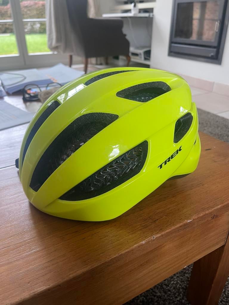 Fietshelm trek starvos wavecel maat L 58-63 cm, Fietsen en Brommers, Ophalen, Zo goed als nieuw, L, Heer