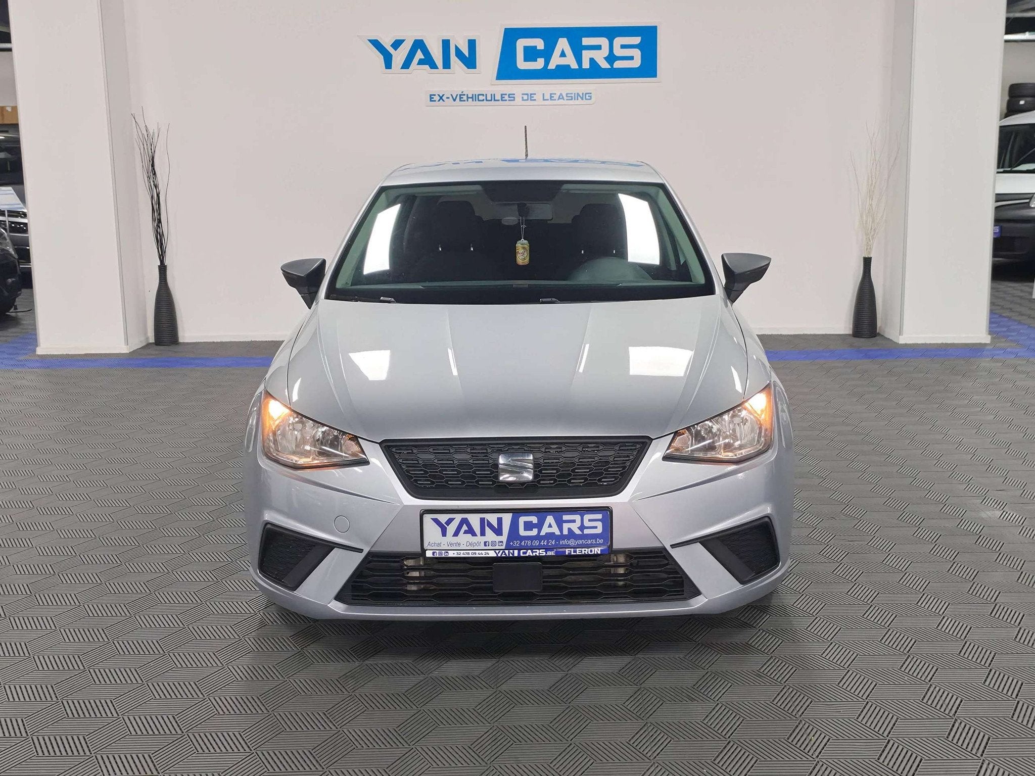 SEAT Ibiza * 1.6 CR TDI * 1ERE MAIN * CARNET COMPLET * CLIM, Auto's, Seat, Voorwielaandrijving, Stof, Gebruikt, 4 cilinders
