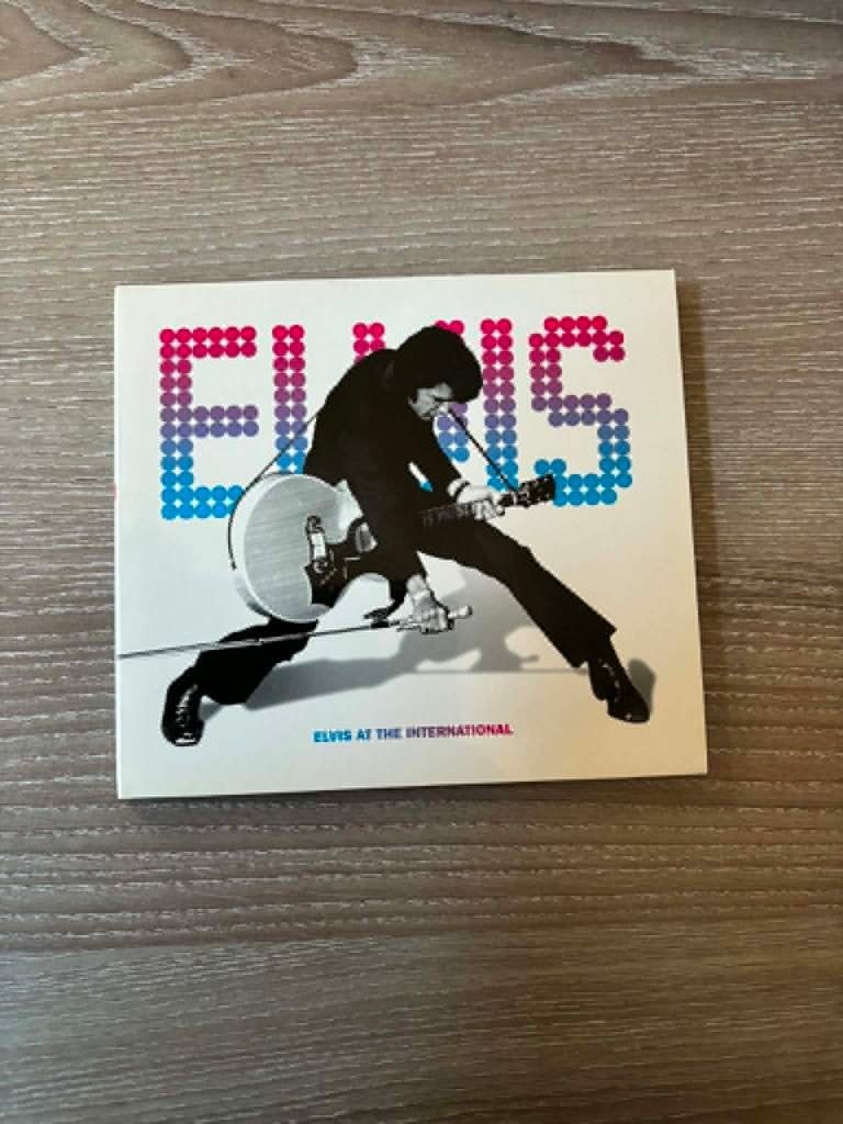 Elvis FTD cd, Elvis at the international. slechts 20 euro,, Cd's en Dvd's, Cd's | Rock, Ophalen of Verzenden, Zo goed als nieuw