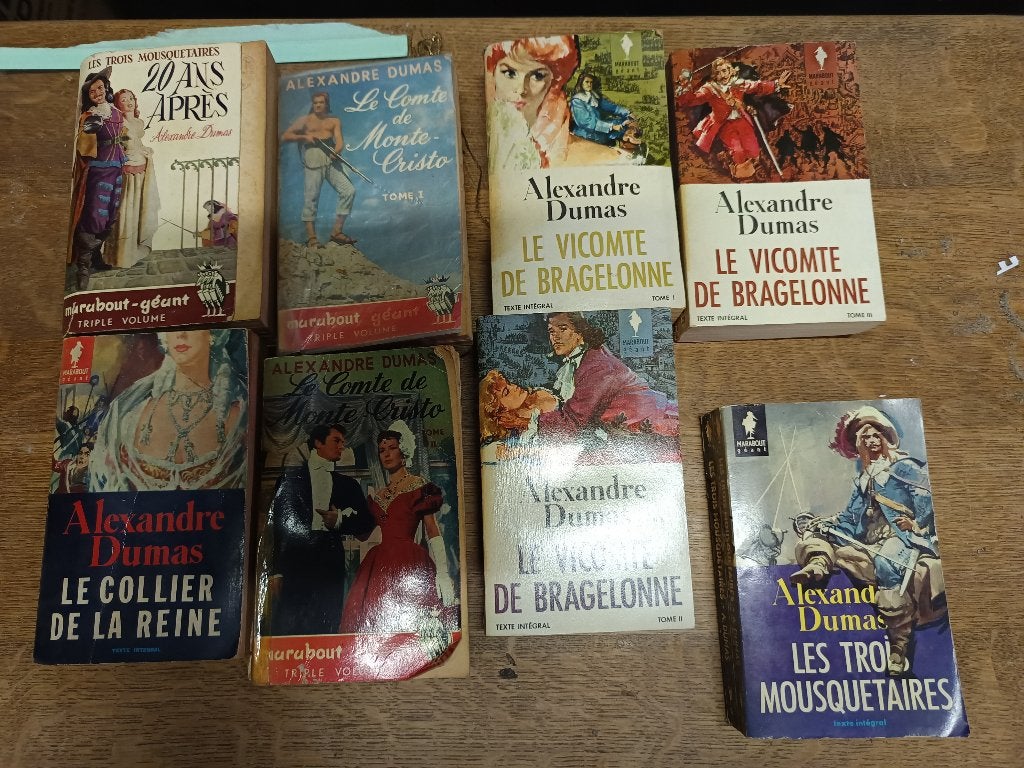 Livres Alexandre Dumas et Jules Verne, Livres, Enlèvement, Utilisé